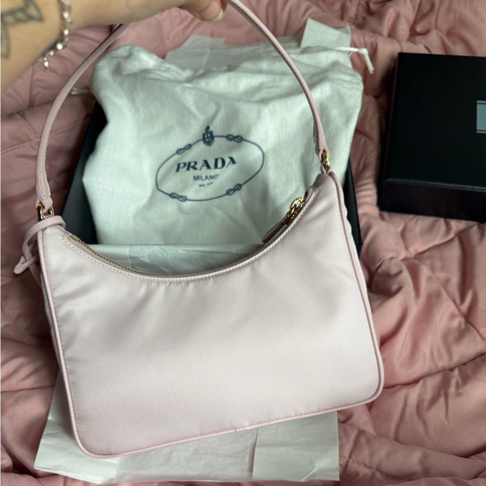 Prada Re-Edition 2005 Re-Nylon and Saffiano mini bag - Picture 3 of 10